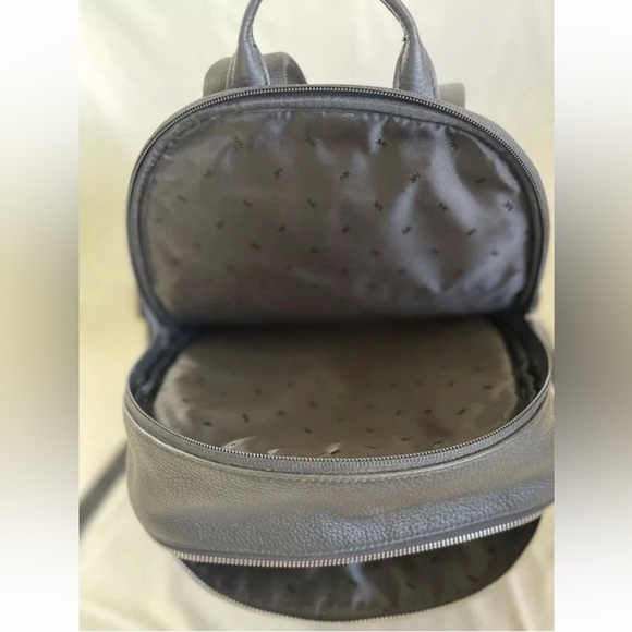 Michael Kors Hudson Logo Stripe Black Pebbled Leather Backpack NWT RARE - Picture 7 of 10